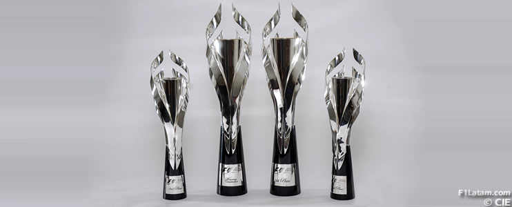 Los organizadores del Gran Premio de México presentan los trofeos para la edición 2016

