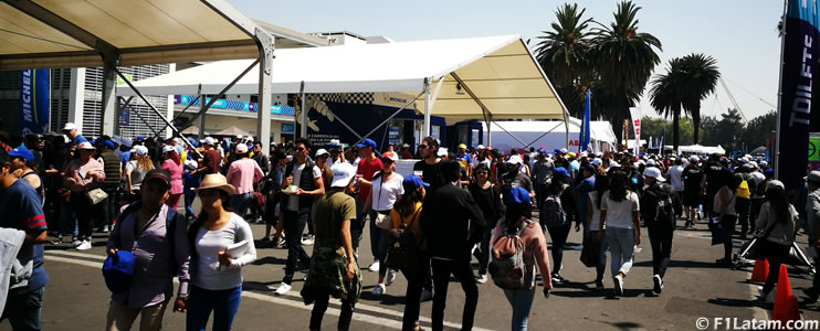 Diversión para grandes y chicos en el Allianz E-Village del E-Prix de México