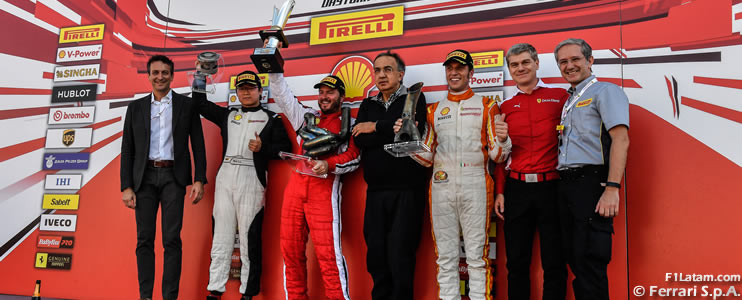 El venezolano Carlos Kauffmann se consagró campeón mundial de Ferrari Challenge en Daytona