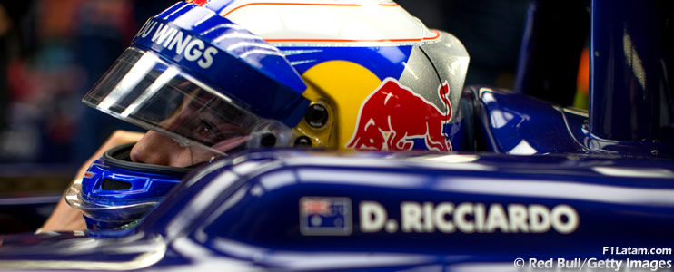 Ricciardo lidera la primera sesión bajo la lluvia - Reporte Pruebas Libres 1 - GP de Gran Bretaña 