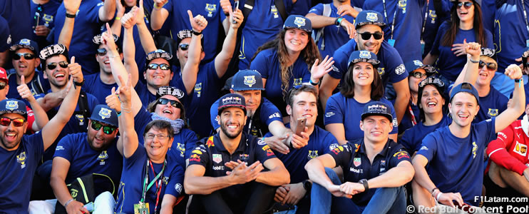 La Federación Internacional de Automovilismo (FIA) celebra el primer 'Día de los Voluntarios' 