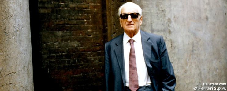 Se conmemora el aniversario 25 del fallecimiento de Enzo Ferrari "Il Commendatore"