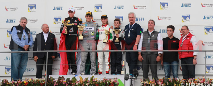 Inició con éxito la temporada 2017/2018 de la FIA Fórmula 4 Nacam
 