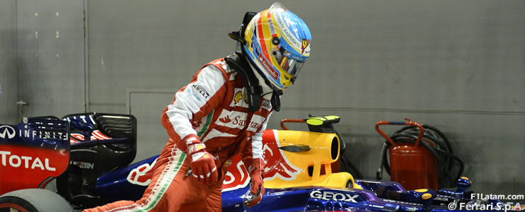 Alonso es sometido por FIA a chequeo médico en hospital tras fuerte impacto con bordillo
 