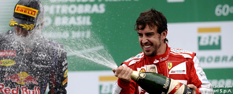 Podium para Alonso y séptima posición para Massa en su despedida - Reporte Carrera - GP de Brasil - Ferrari 