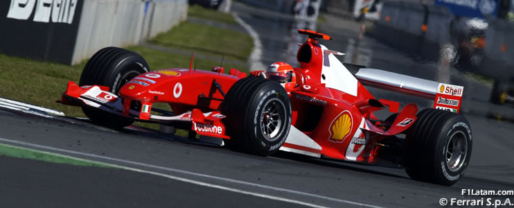 Mick Schumacher se alista para pilotear el exitoso Ferrari F2004 de su padre 