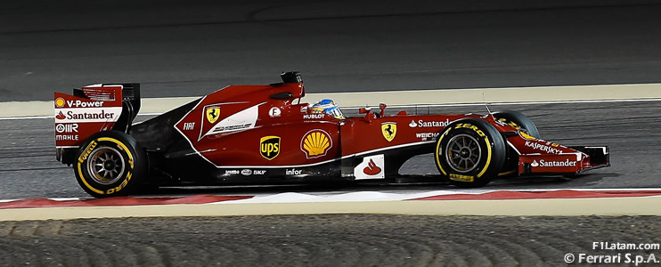 Alonso escolta a los Mercedes de Hamilton y Rosberg - Reporte Viernes - GP de Bahrein - Ferrari
 
