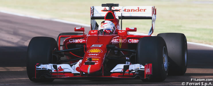 Ferrari completa el primer test de los nuevos neumáticos anchos de Pirelli para 2017
