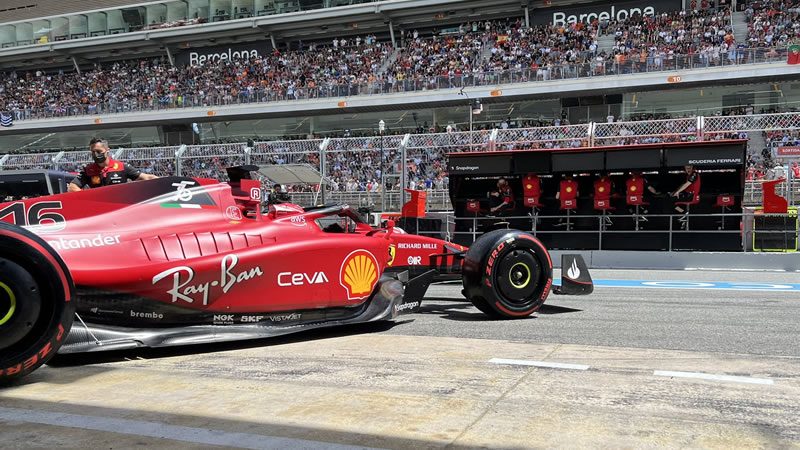 Leclerc y Sainz marcan el ritmo de Ferrari en Barcelona - Reporte Pruebas Libres 1 - GP de España 