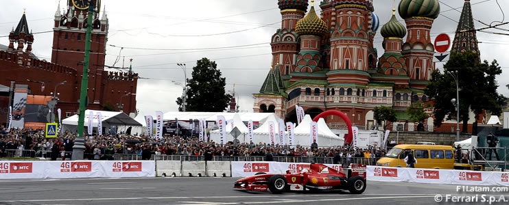 La Scuderia Ferrari participa de nuevo en el Moscow City Racing
 