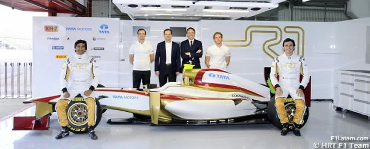 El F112 del HRT F1 Team cubre sus primeros kilómetros en Montmeló