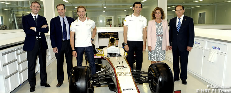 HRT F1 Team inaugura su nueva sede en la Caja Mágica de Madrid