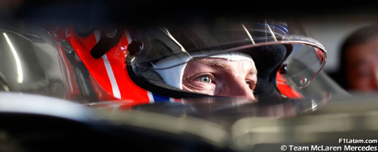 Button y Hamilton marcan el ritmo en Melbourne - Reporte Pruebas Libres 1 - GP de Australia 