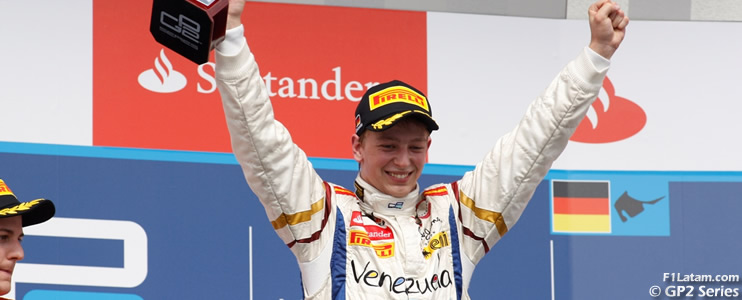 Gran victoria del venezolano Johnny Cecotto en la Feature Race de la GP2 Series en Hockenheim 