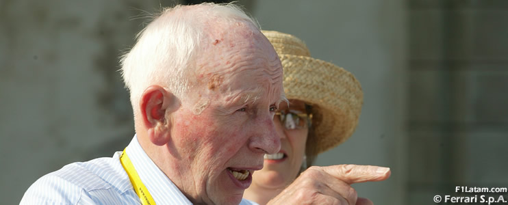 Fallece John Surtees, único campeón mundial de automovilismo y motociclismo
