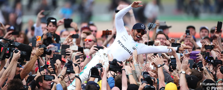 Hamilton domina en casa a sus anchas y Vettel sufre inesperado traspié - Reporte Carrera - GP de Gran Bretaña 