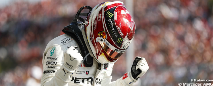 Lewis Hamilton sella su sexto título y Bottas lidera el doblete de Mercedes en Austin - Carrera - GP de EE.UU.