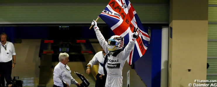 Lewis Hamilton gana y logra su segundo Campeonato Mundial de Fórmula 1 - Reporte Carrera - GP de Abu Dhabi 
