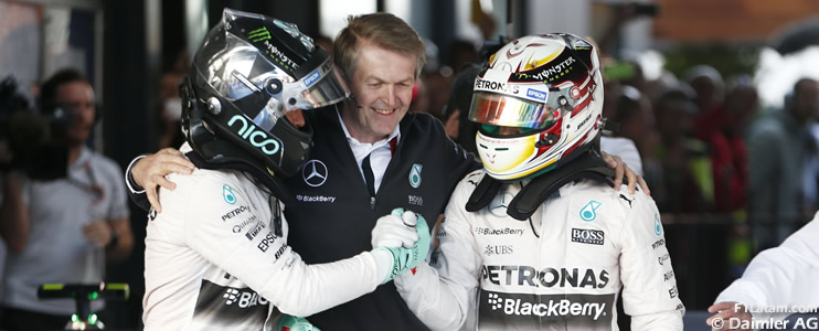 Trabajo perfecto y primer doblete del año para Hamilton y Rosberg - Reporte Carrera - GP de Australia - Mercedes 