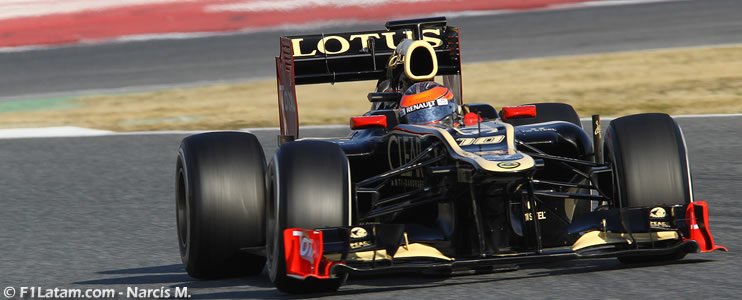 Lotus empieza en cabeza los últimos entrenamientos - Test en Barcelona - Día 5