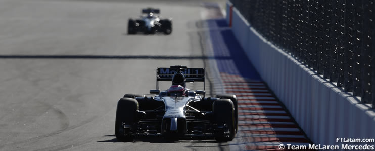 Cuarta y quinta posición para Button y Magnussen - Reporte Carrera - GP de Rusia - McLaren 