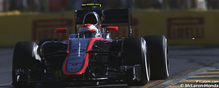 Pocas vueltas y mucho por mejorar - Reporte Viernes - GP de Australia - McLaren
 