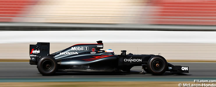 Rodaje limitado para Fernando Alonso con el nuevo McLaren MP4-31
 