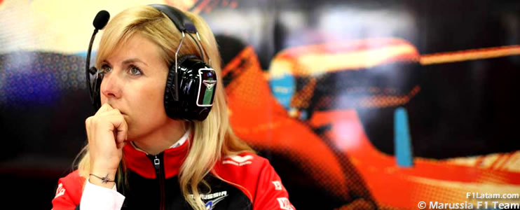 La piloto española María de Villota recibe el alta y ya se encuentra en casa 