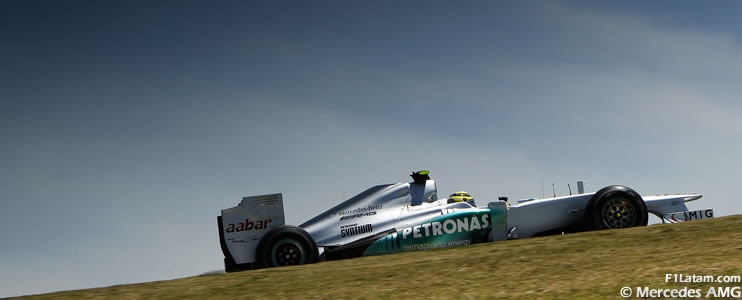 Primera jornada tranquila para Schumacher y Rosberg - Reporte Viernes - GP de Brasil - Mercedes 