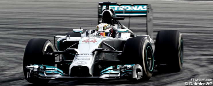 Lewis Hamilton por delante de Fernando Alonso - Reporte Pruebas Libres 2 - GP de China 
