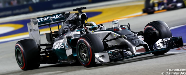 Hamilton deja sin pole a Rosberg por tan sólo 0.007s - Reporte Clasificación - GP de Singapur 