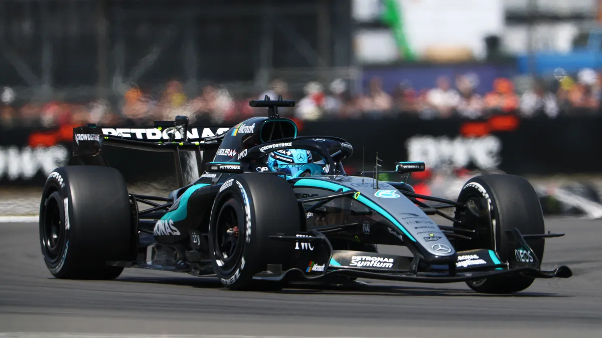 Dominio de Russell, recuperación de Antonelli y colisión de Lindblad  - Reporte Pruebas Libres 2 - GP de Azerbaiyán