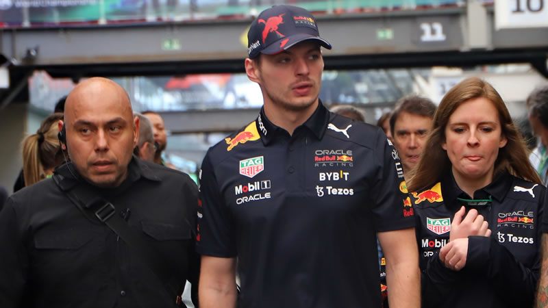 Red Bull sobre Verstappen: 