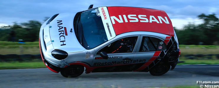 Tatán Mejía superó el reto en dos ruedas con un Nissan March en el Autódromo de Tocancipá