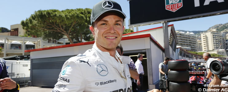 La escudería Mercedes AMG extiende el contrato del piloto alemán Nico Rosberg 
 
