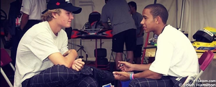 Mensaje especial de Hamilton a Rosberg tras obtener su primer campeonato del mundo de F1 