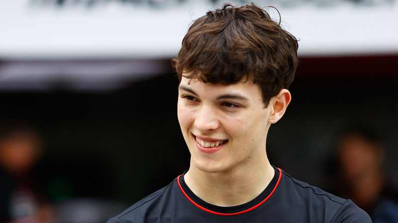 Oliver Bearman con Haas en las pruebas libres 1 del GP de España 