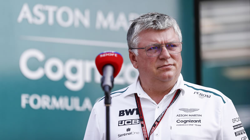 La escudería Aston Martin anuncia la salida de Otmar Szafnauer 