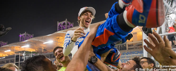 El joven Gasly brilló con el cuarto lugar en Bahrein y le da a Honda su mejor resultado en su regreso a la F1