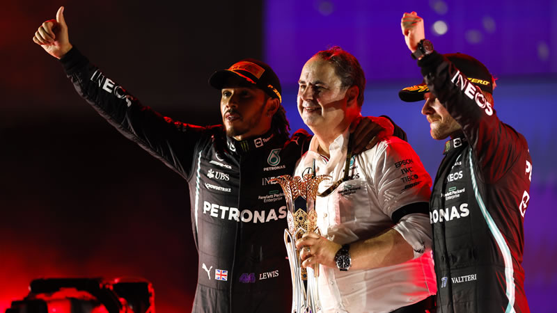 Hamilton gana en Jeddah y empata en puntos con Verstappen - Reporte Carrera - GP de Arabia Saudita 