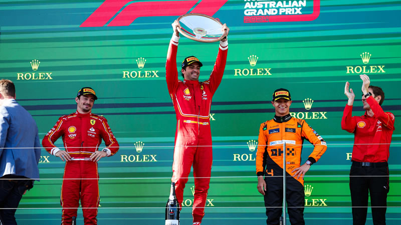 De la sala de cirugía a lo más alto del podio: Sainz gana en Melbourne - Reporte Carrera - GP de Australia