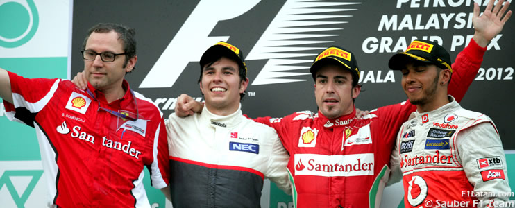 Alonso logra una victoria inesperada. Épico segundo lugar de Pérez - Reporte Carrera - GP de Malasia 