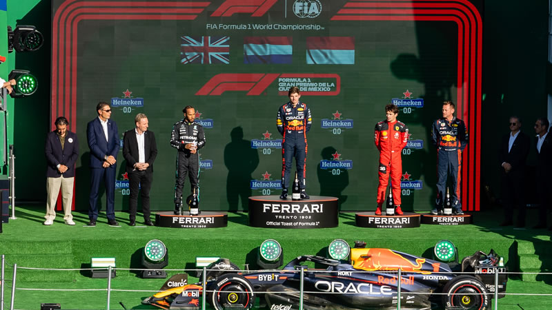 Verstappen gana en el Hermanos Rodríguez y Pérez abandona en la primera vuelta - Reporte Carrera - GP de México 