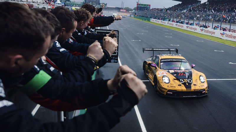 Porsche gana con el 911 GT3R en las 24 Horas de Le Mans la categoría LMGT3 