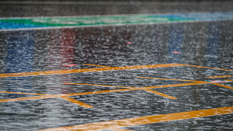 Cancelada la tercera sesión de pruebas libres del GP de Rusia por mal tiempo