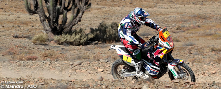 Marc Coma recorta distancias y Nasser Al Attiyah vuela - Rally Dakar (Día 7) 