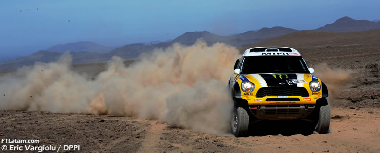 Victoria para los españoles Nani Roma y Marc Coma en autos y motos - Rally Dakar (Día 8) 