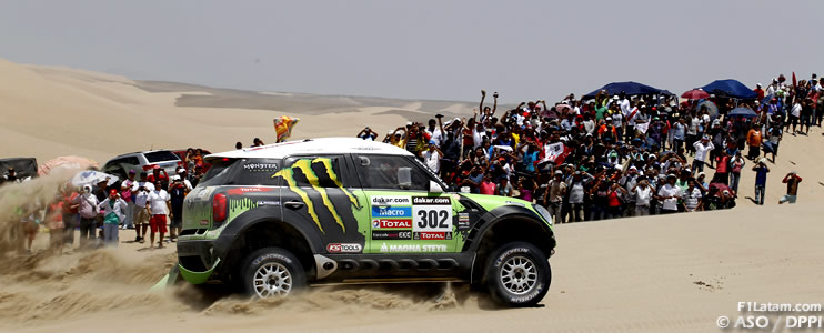 Peterhansel gana la etapa tras inconvenientes de Sainz, Al-Attiyah y compañía - Rally Dakar 2013 - Resumen Día 2 