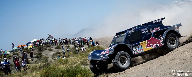 Carlos Sainz ataca y desplaza a Nani Roma del liderato - Rally Dakar 2014 - Día 4
 