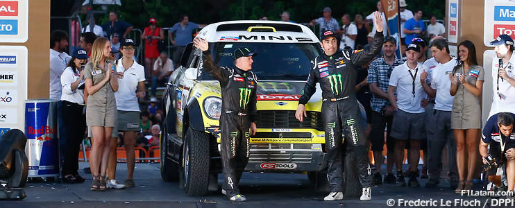 Nani Roma es el ganador en autos y registra su nombre en la historia de la carrera - Rally Dakar - Día Final 
